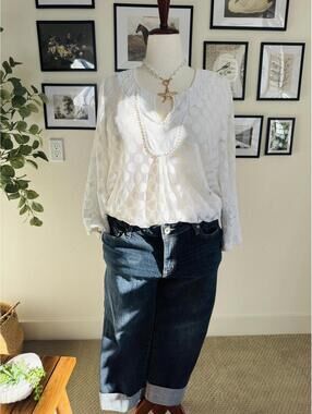 a.n.a Cuffed Mid-Rise Capris Denim Jeans Size 16